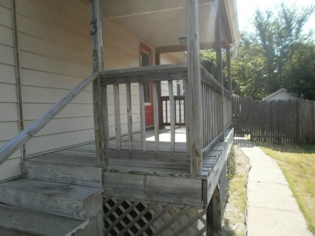 813 S Forest Ave, Independence, MO 64052