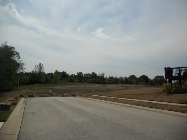 N Hope Ave, Kansas City, MO 64151