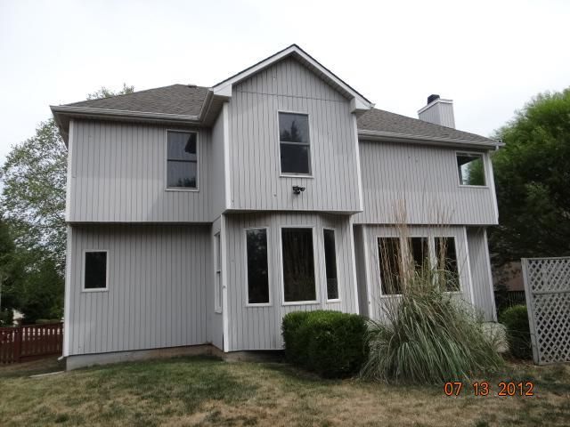 15901 Birch St, Overland Park, KS 66085