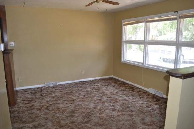 8501 E 114th Ter, Kansas City, MO 64134