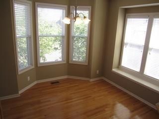 10138 Theden Cir, Lenexa, KS 66220
