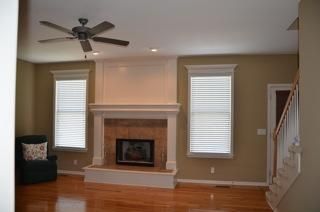 10138 Theden Cir, Lenexa, KS 66220
