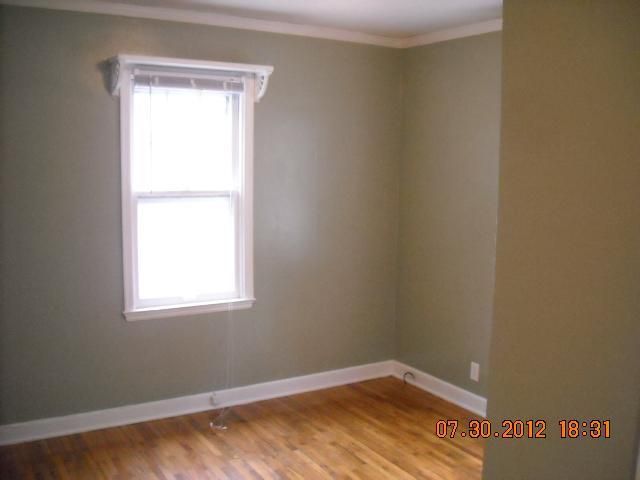 6708 Northern Ave, Raytown, MO 64133