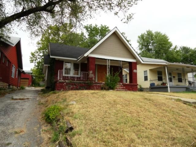 5205 Euclid Ave, Kansas City, MO 64130