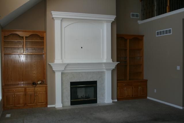 1370 NE Tara Cir, Blue Springs, MO 64014