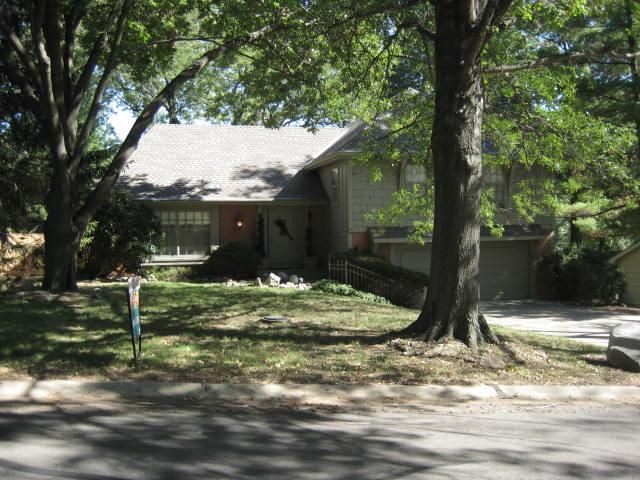 46 E 106th Ter, Kansas City, MO 64114