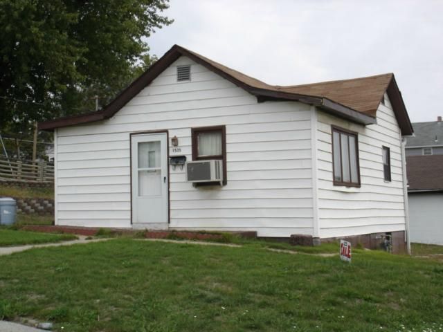1535 Main Ave, Atchison, KS 66002