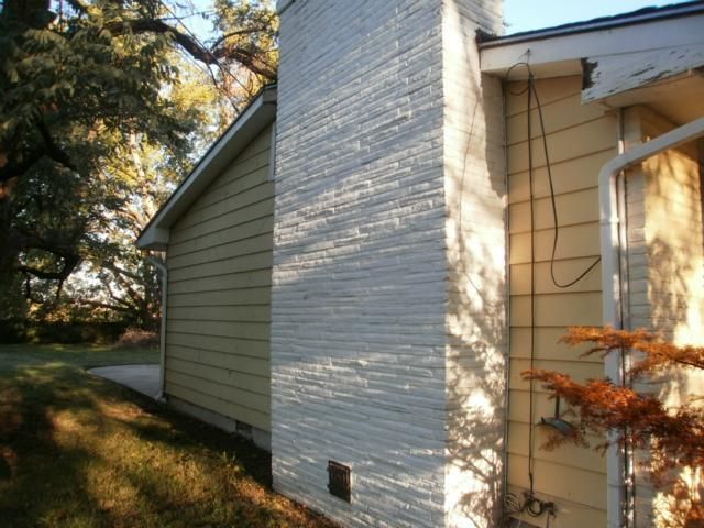 9244 Eastern Ave, Kansas City, MO 64138