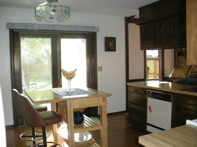 5325 Westridge Rd, Kansas City, MO 64133