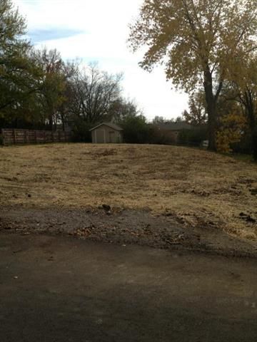 923 Hillside Ave, Liberty, MO 64068
