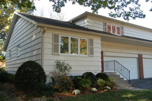 5401 W 104th St, Overland Park, KS 66207