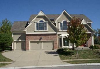 2804 SW 13th St, Lee's Summit, MO 64081