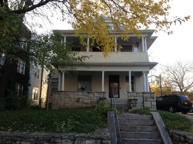 4112 Warwick Blvd, Kansas City, MO 64111