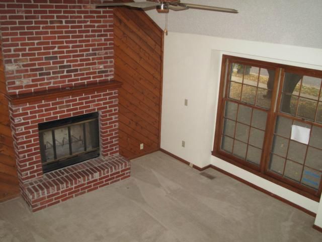 16002 W 124th Ter, Olathe, KS 66062