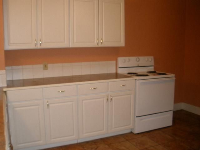 3929 Bell St, Kansas City, MO 64111