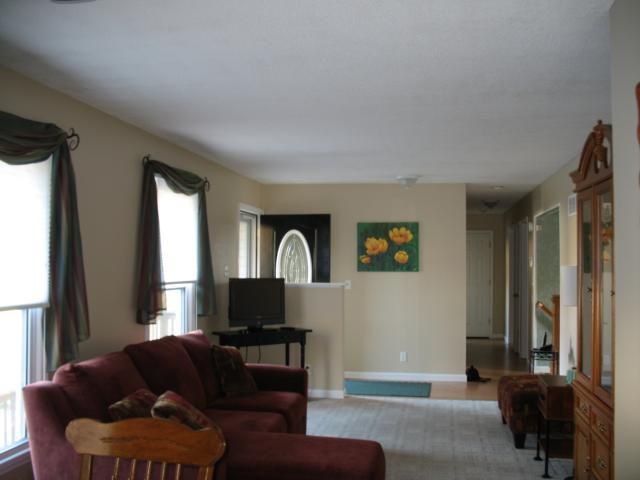 11913 E 56th Ter, Kansas City, MO 64133