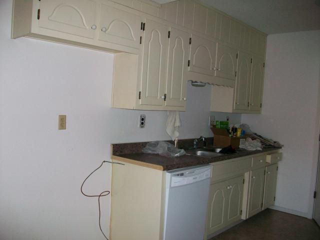 11216 E 71st Dr, Raytown, MO 64133