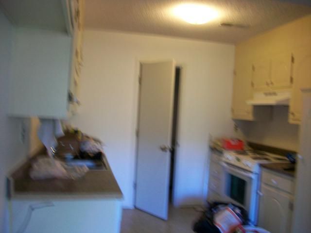 11216 E 71st Dr, Raytown, MO 64133