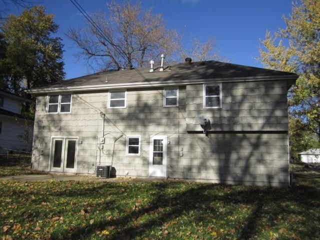 8401 E 105 Ter, Kansas City, MO 64134