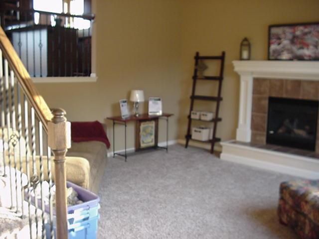 9639 N Adrian Pl, Kansas City, MO 64154