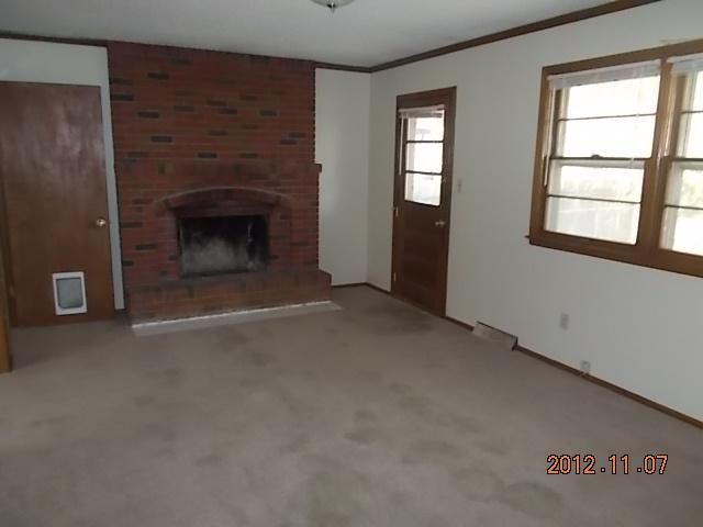 114 S Ellison Way, Independence, MO 64050