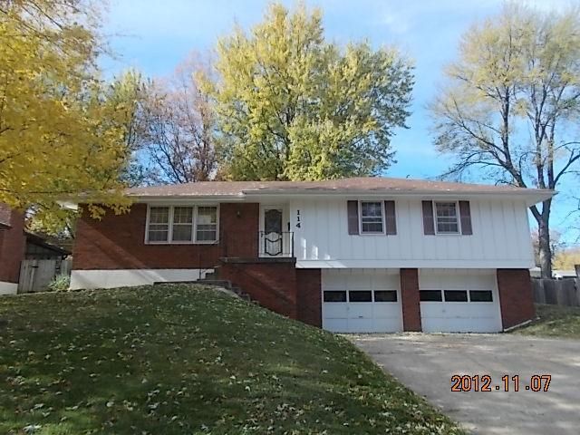 114 S Ellison Way, Independence, MO 64050