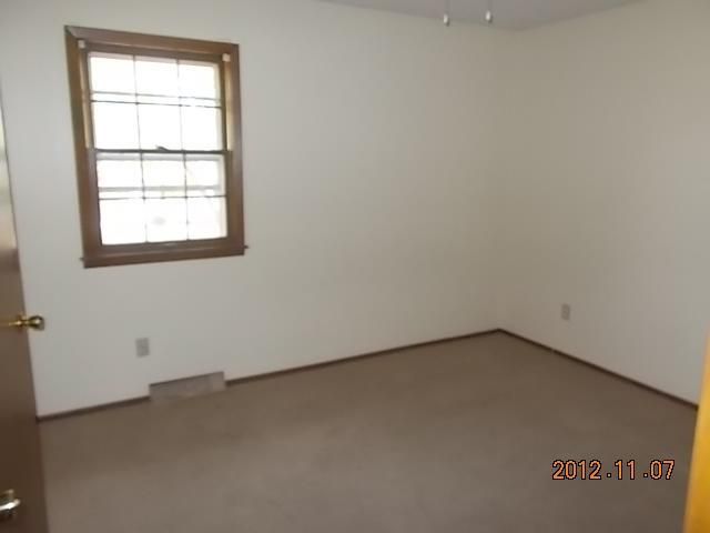 114 S Ellison Way, Independence, MO 64050