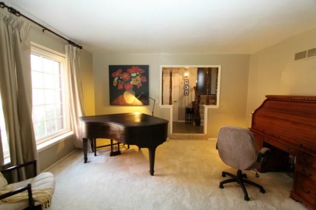 11809 E 60th Ter, Kansas City, MO 64133