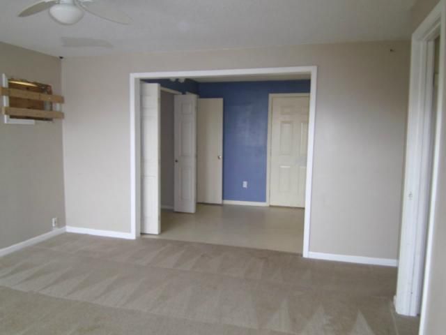 4524 N Forest Ave, Kansas City, MO 64116