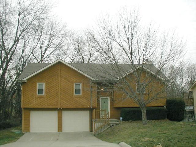 11513 N Tracy Ave, Kansas City, MO 64155