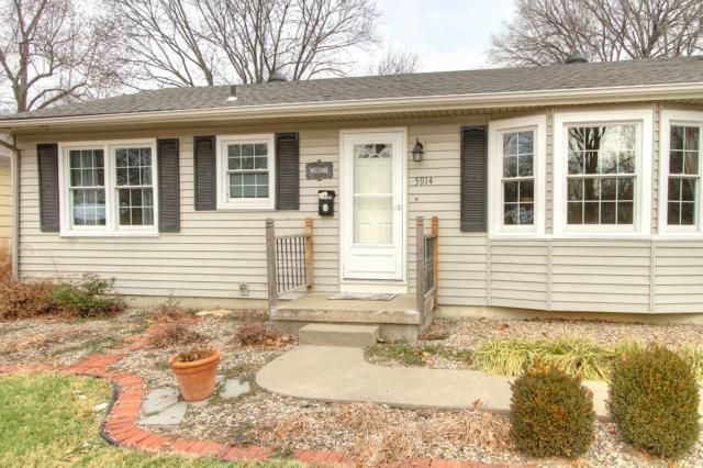 5914 W 67th Ter, Overland Park, KS 66204