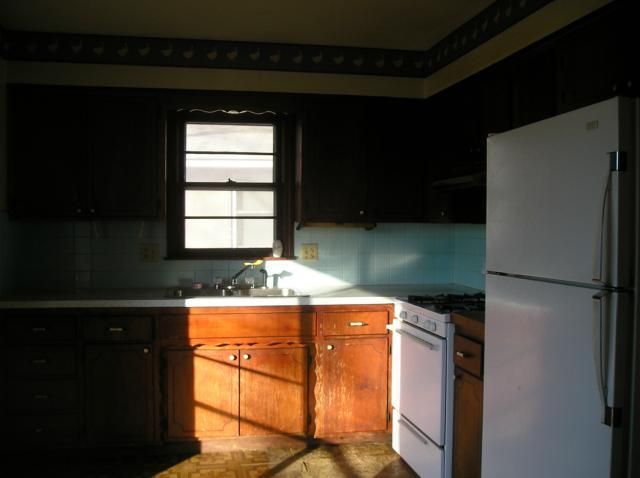 13708 Parker Ave, Grandview, MO 64030