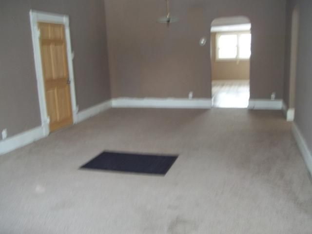 310 W 2nd Ave, Garnett, KS 66032