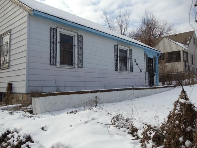 3815 E 56th St, Kansas City, MO 64130