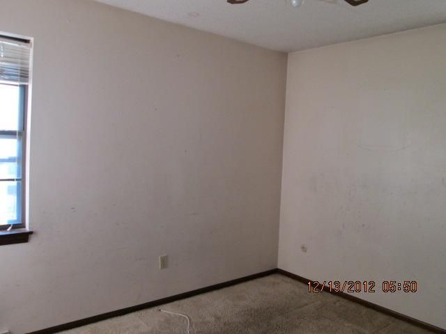 8300 E 107th St, Kansas City, MO 64134