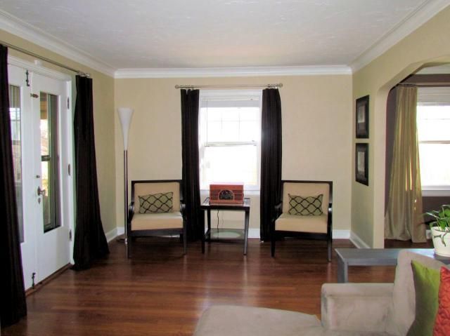 303 E 67 St, Kansas City, MO 64113