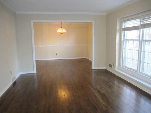 6007 W 90th Ter, Overland Park, KS 66207