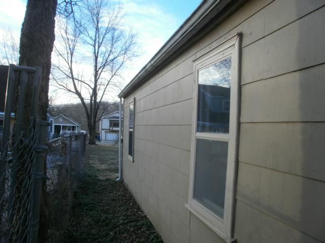 10824 Ayers St, Independence, MO 64052