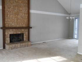 12366 W 107th Ter, Overland Park, KS 66210