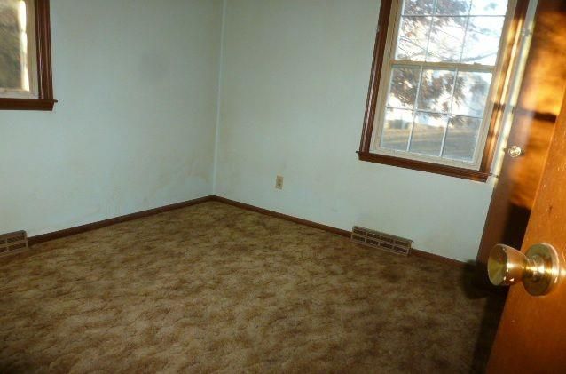 6701 E 133rd Ter, Grandview, MO 64030