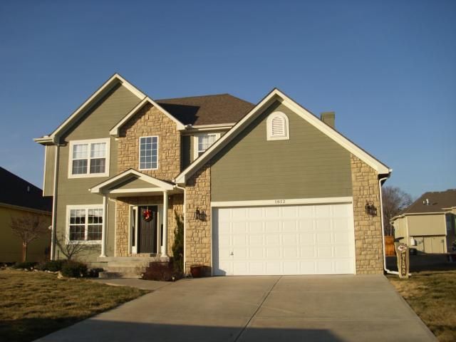 1812 E 128th St, Kansas City, MO 64145