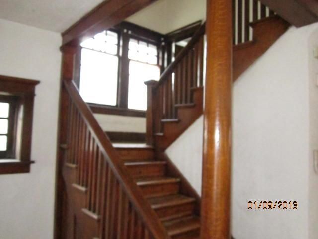 2020 E 24th St, Kansas City, MO 64127