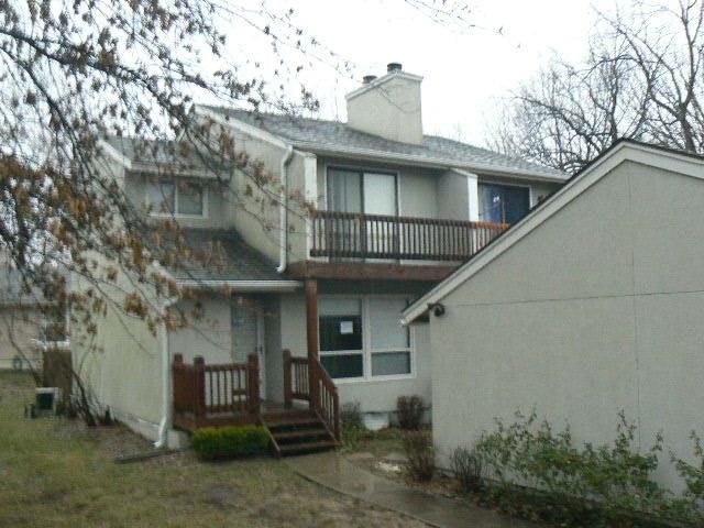 10951 Westgate St, Overland Park, KS 66210