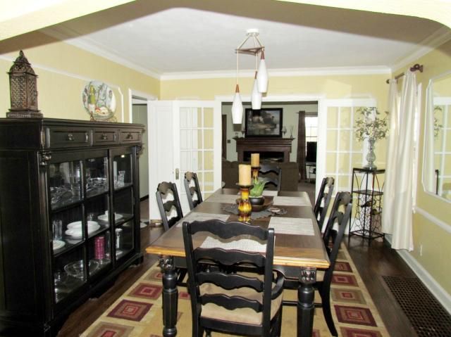 214 E 73rd St, Kansas City, MO 64114