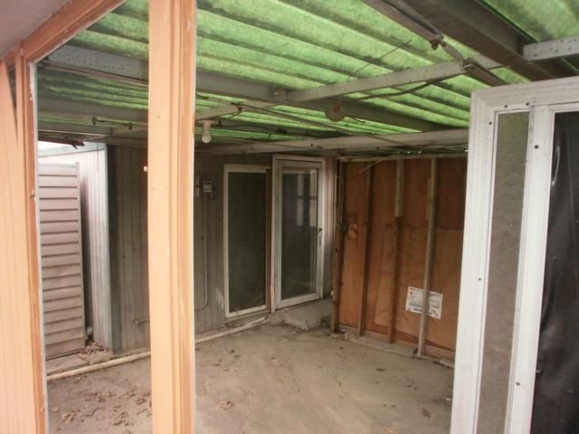 15202 E Mayes Rd, Independence, MO 64050