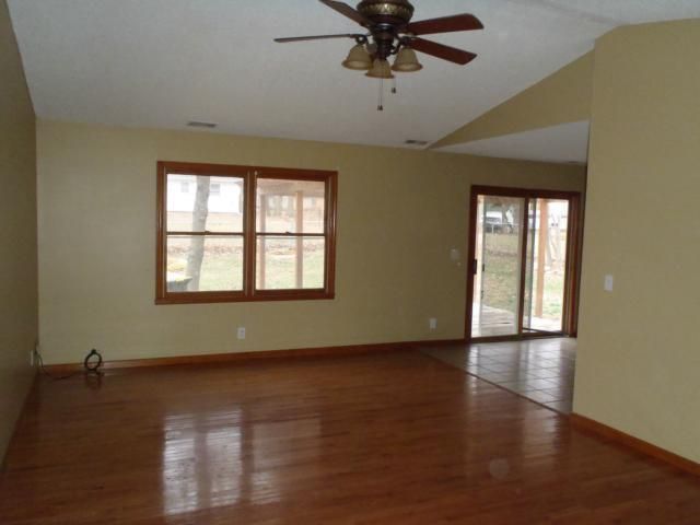 309 E Mccarty St, Edgerton, KS 66021