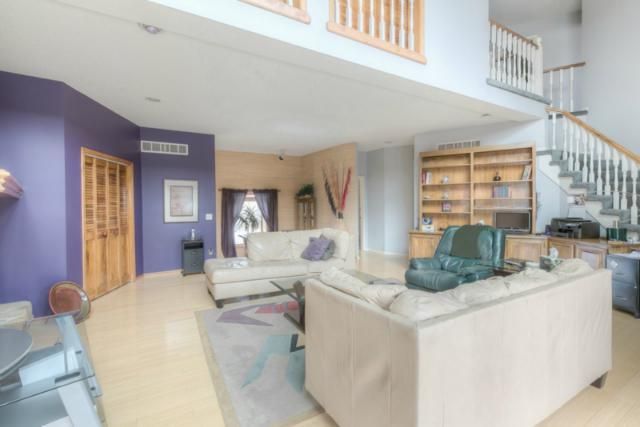 10832 Barton St, Overland Park, KS 66210