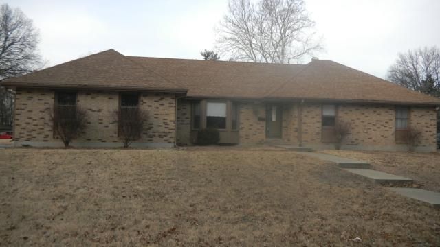 8026 Everett Ct, Kansas City, KS 66112