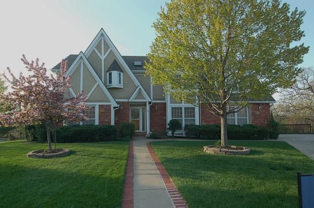 5118 Conway Ct, Independence, MO 64055