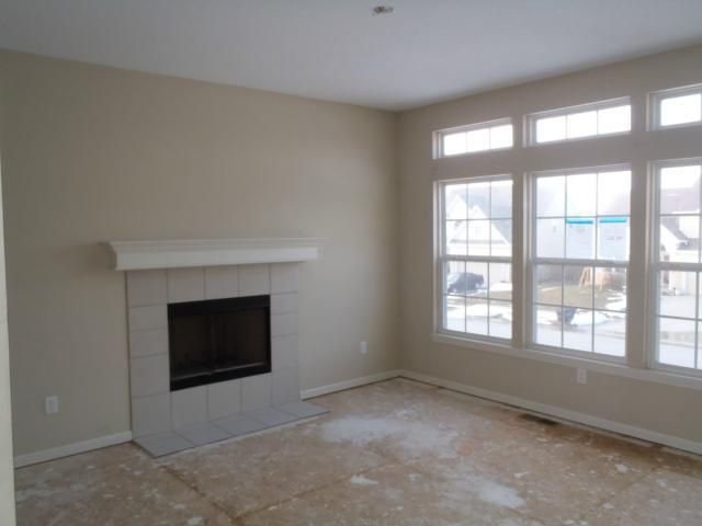 1316 Austin Ct, Ottawa, KS 66067